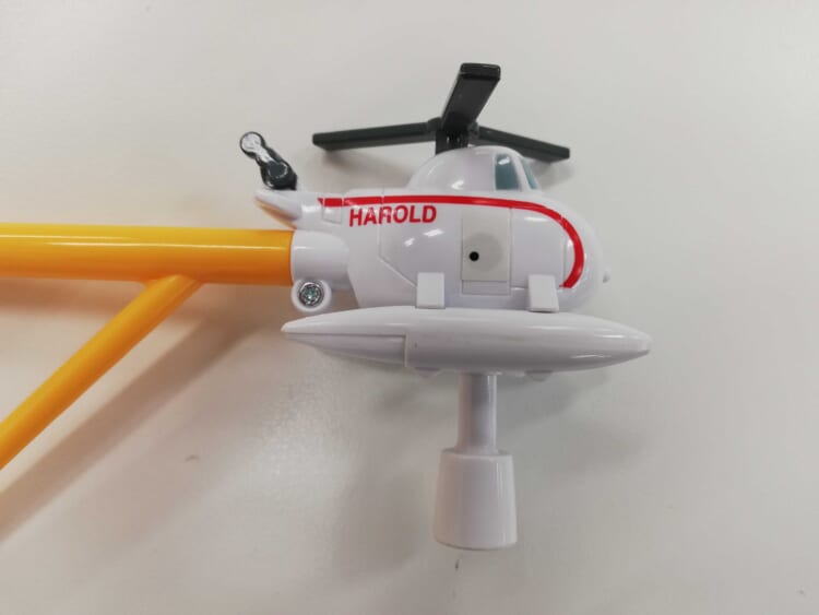 機関車がハロルドの磁石につかない。