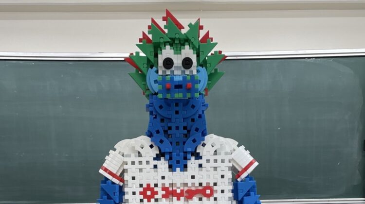 スラィリー実寸大オブジェ